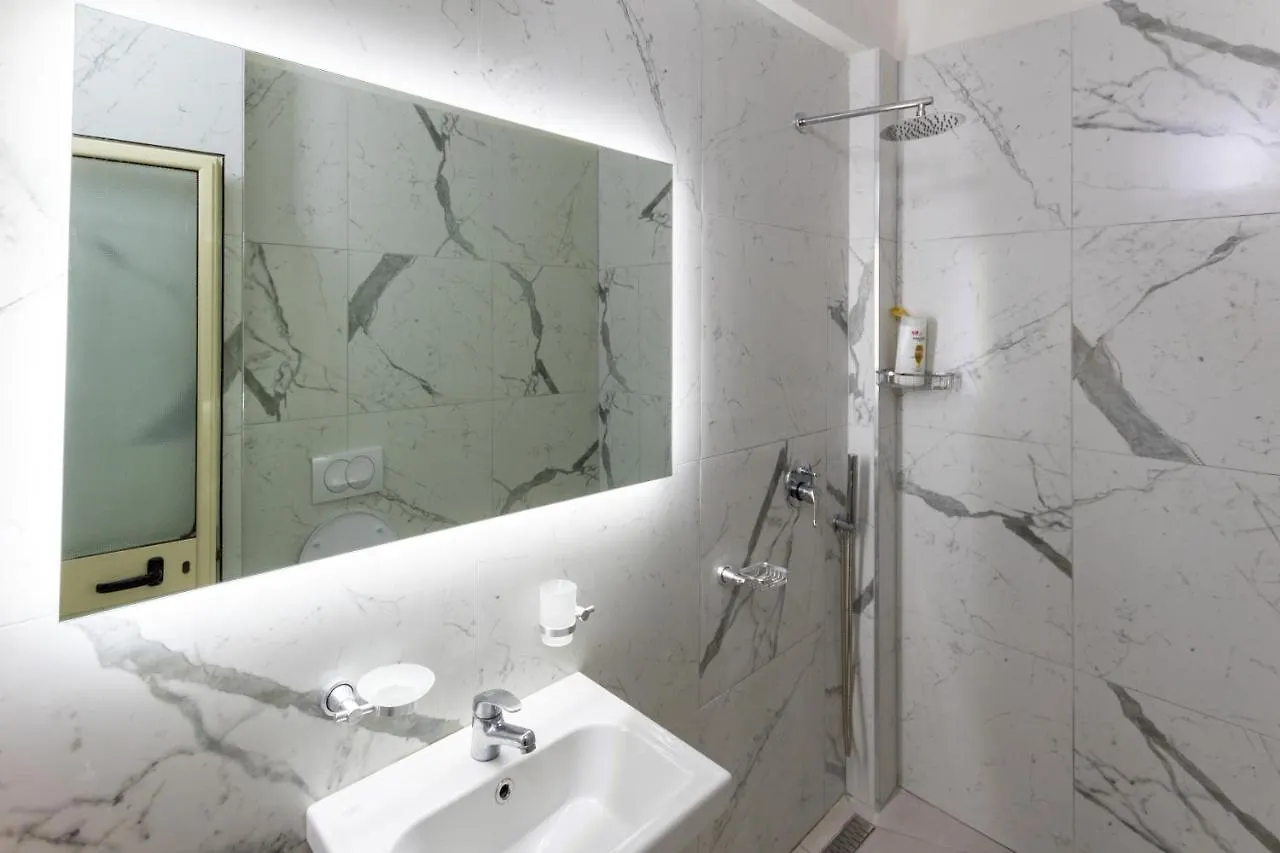 Comfortable Apartment Next To The Beach دراس 0*,