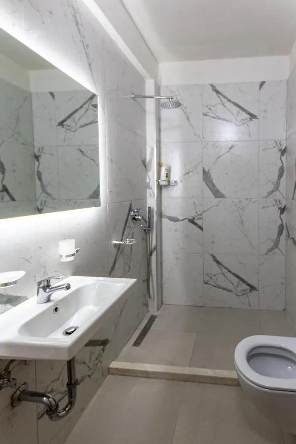 Comfortable Apartment Next To The Beach دراس