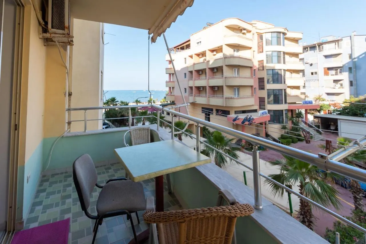 Comfortable Apartment Next To The Beach دراس