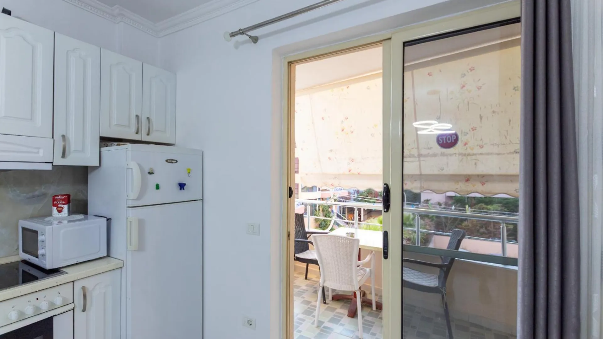 Comfortable Apartment Next To The Beach دراس ألبانيا