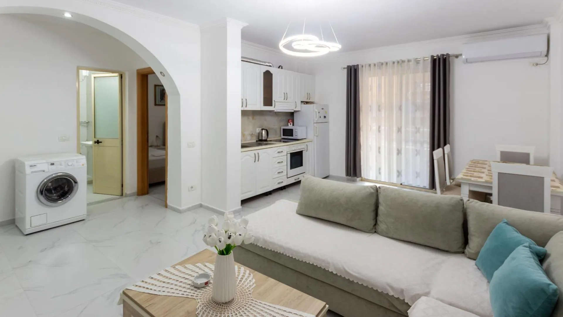 Comfortable Apartment Next To The Beach دراس