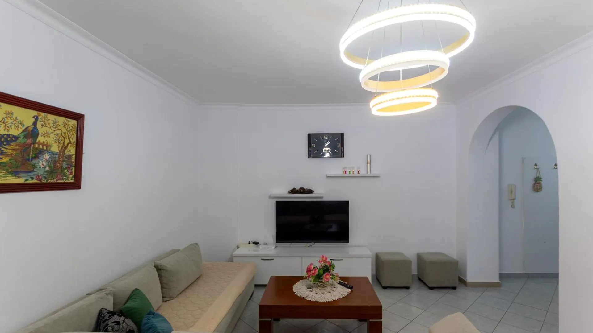 Comfortable Apartment Next To The Beach دراس 0*,