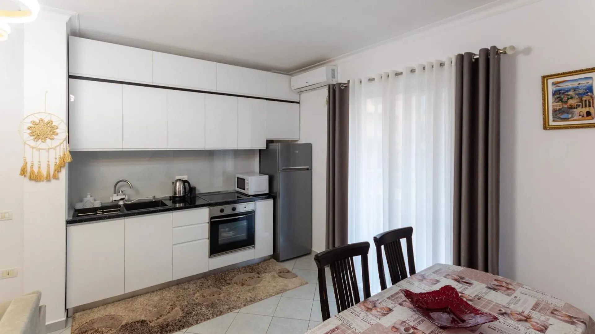 Comfortable Apartment Next To The Beach دراس